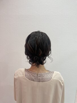 ネオココ(NeocoCO) ふわふわシニヨン