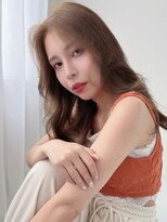 ソヨン 金山店(SOYON)&nbsp;フェミニンロング/似合わせカット/メルティカラー/かきあげ前髪