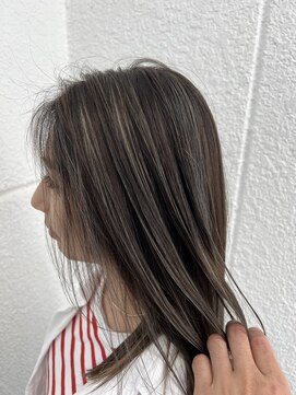 ヘイハッピー ヘアーラウンジ(HEY HAPPY hair lounge) デザインカラー