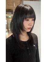 アム(amu)&nbsp;レイヤーカット/ハッシュカット