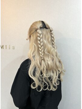 ミラ(Mila) ウェーブがかわいい*カジュアルハーフツイン