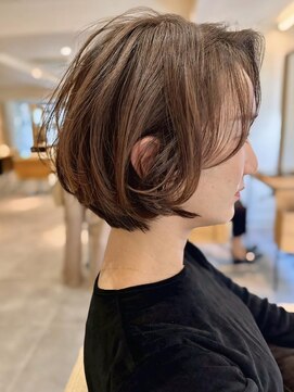 フリップビーアヴェダ(FLIP B AVEDA) 本八幡×エアリーショートボブ×千葉美容院×オーガニックカラー