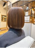 白髪でも暗く見えない立体感カラー