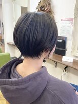 ハロー(...Hello)&nbsp;丸みが綺麗なショートボブ