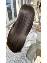 ケイリー(KAYLEE)&nbsp;【イルミナカラー】グレージュ