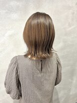 イソラヘアアトリエ(Isola hair atelier)&nbsp;【Isola】アッシュベージュ×外ハネボブ