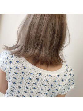 ボタン テンジン(VOTAN tenjin) 【Votan 北村】Beige color×切りっぱなしミディ☆