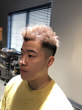 メンズヘアー スパイス 鍋島(Men's Hair SPICE) セミホワイトショート