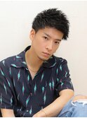 黒髪スパイキーショートワイルドアップバング
