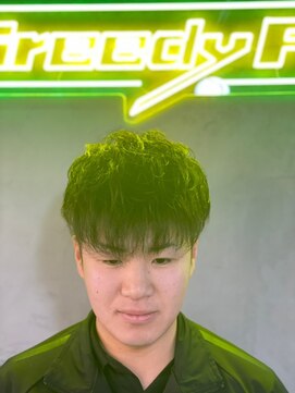 グリーディーフォックス 代々木(Greedy FOX) 韓国マッシュ/センタ-パ-ト/ツイストスパイラル/スキンフェード