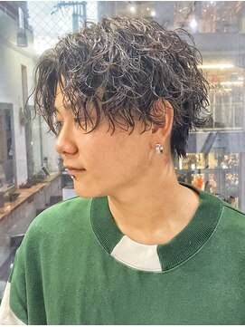 アップ(A+hair) センターパート波巻きスパイラルツイストスパイラルウルフパーマ