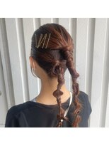 エイムヘアメイク 舟入店&nbsp;タイトポニー