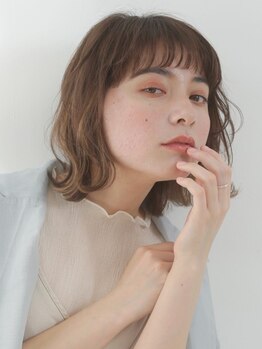 リリー(LILY)の写真/【天神】骨格・髪質を見定めて魅力を最大限引き出すショートStyleに―。上品でヘルシーな女性らしさを♪