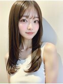 ミディアムレイヤーボブルフ黒髪ネビージュ小顔ワンレン20代30代
