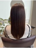 髪質改善ストレートエステでツルサラロング