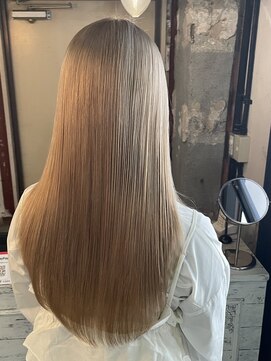 ロウイ 下北沢(LOAWe) #LOAWe guest style 「大人ガーリー」