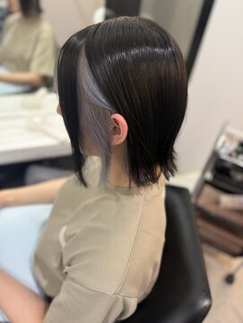 ブロンド(Blonde) インナーカラー　ホワイトインナー