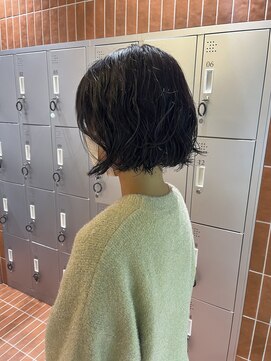 ヘアーアンドメイク ビス(HAIR&MAKE bis) ボブパーマ/レディースパーマ/ケアパーマ【黒田あさみ】