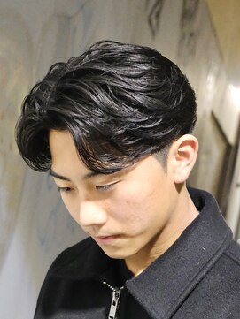 ビカムメンズヘアー 栄店(become men's hair) 毛流れフェザーパーマ/センターパート