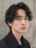 ブロッサム 朝霞台店(Blossom)&nbsp;朝霞ツイストスパイラルパーマ微分け韓国センターパート七三分け