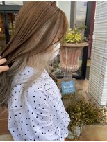 アース いわき店(HAIR&MAKE EARTH)&nbsp;シアーベージュ×インナーホワイトグラデーション