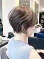 アンド ストーリーズ(&STORIES) ハイライト白髪ぼかし透明感カラー前下りショートボブ前髪なし