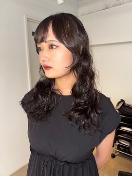 シカ(sica) ロングパーマ
