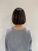 ルーチェココ ブラン(Lu'ce coco blanc)&nbsp;ミニウルフ大人可愛い×ツヤ感ストレートボブ