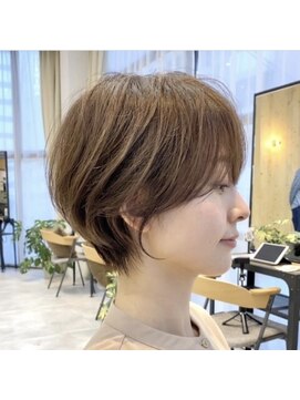 ビュートヨナカ(VIEW TOYONAKA) 【40代50代60代/くびれショート/白髪染め/白髪ぼかし/前髪あり】