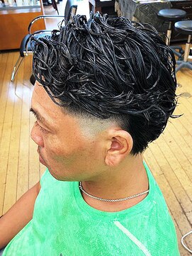 ベル(BELL) 刈り上げパーマ★【BELL桜新町/用賀】