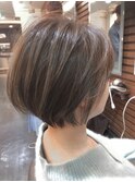 やわらかいショートボブ 犬塚優介