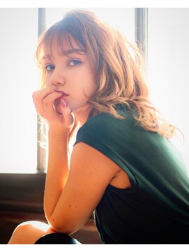 ミリ 千歳烏山(Mili CARE&SPA) 【Mili 千歳烏山】ライトベージュ×シースルーバング韓国風ヘア