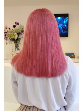 リミックス ヘアー(RE MIX HAIR) ハイトーンピンクカラー