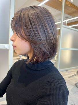 アフロートリノ(AFLOAT Leino) 【修】20代30代40代◎透明感カラー×韓国切りぱなしボブ