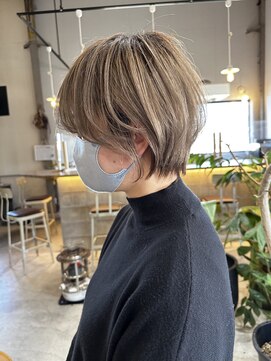 ソーコ(SOKO) 丸みショート