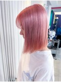透明感あふれるペールピンクでガーリースタイル☆