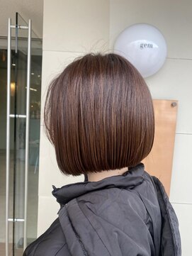 ジェムバイアルテフィーチェ(gem by artefice) ぷつっとボブ