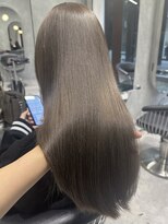 シティ(CITY)&nbsp;オリーブベージュカラー×髪質改善トリートメント【CHICA】