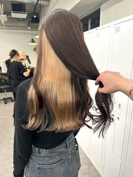 ティント 梅田(Tint) 【Ryota】インナーミルクティー《大阪梅田駅》