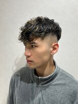ベルクロー バイ アリープ(Bel.crow by ALEAP)&nbsp;ソフトモヒカン/波巻パーマ/ニュアンスデザイン