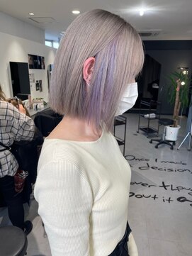 キング 梅田(K!ng) 縮毛矯正髪質改善ハイライトレイヤーカット梅田美容室エクステ