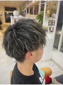 パーマ風癖毛ハイライト