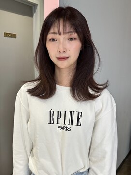 アースコアフュールボーテ 高岡店(EARTH coiffure beaute) ナチュラルベージュ_ヨシンモリ_顔周りレイヤー_ストレートヘア