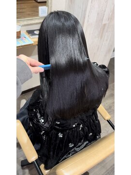 スカイ(SKY) 透明感カラー/髪質改善/縮毛矯正/韓国風レイヤーカット