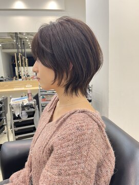 イヴォークトーキョーオーサカ(EVOKE TOKYO osaka) レイヤー ウルフヘア カット 似合わせ 小顔