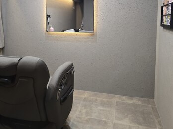 ｓｋａｌｐｔ　ｆｏｒ　ｍｅｎ　横浜店の写真/【メンズ専門店】男性に特化した高い技術を、上質な個室空間で。ハイクオリティな施術と仕上がりに大満足！
