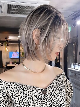 シェルヴ(XELVE) 白髪隠せるホワイトミルクティーハイライト