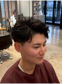 表参道駅MEN’S/ニュアンスパーマ/刈り上げセンターパート