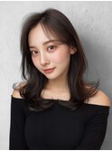 アッシュブラウン 顔周りレイヤー センターパート 韓国ヘア 艶髪