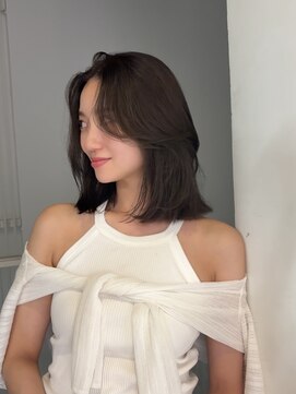 ブラン(Blanc Aoyama) レイヤーカット/顔まわりカット/ブリーチなし/ボブ/ミディアム